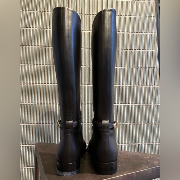 Gucci Women Riding boots with metal buckle - Picture 3 of 5